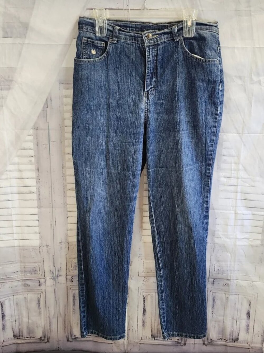 Gloria Vanderbilt Straight Leg Jeans